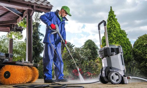 washing-bricks-made-driveway-and-paths-using-pressure-washer washing-bricks-made-driveway-and-paths-using-pressure-washer